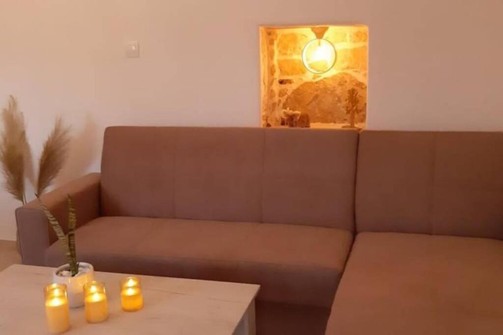 Sonia'S Luxury Apartment With Jacuzzi Kamilari Exterior foto